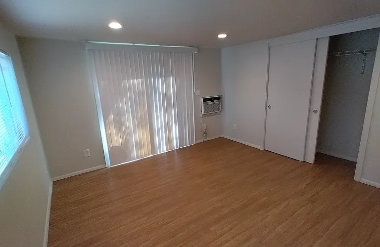 26178 Whispering Oak Ln — Photo 44