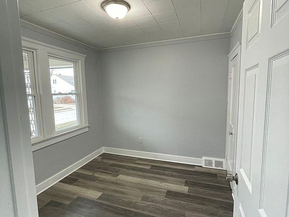 3rd image of 21826 Nevada Ave