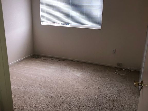 4th image of 605 Daniels Ave