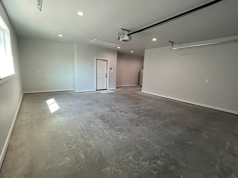 4030 Ruth Ln — Photo 29