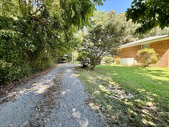 5th image of 440 State Highway 1461