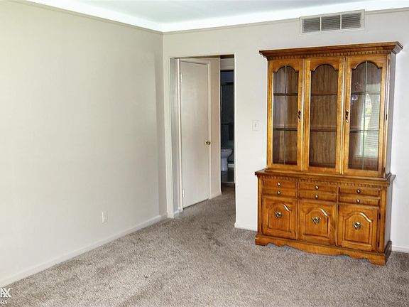 5th image of 805 N Esplanade St
