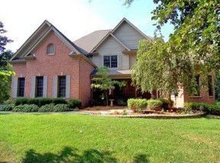 3917 Carlisle Dr, Crystal Lake, IL 60012