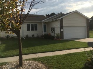 2533 W Timber Lake Dr, Lincoln, NE 68522