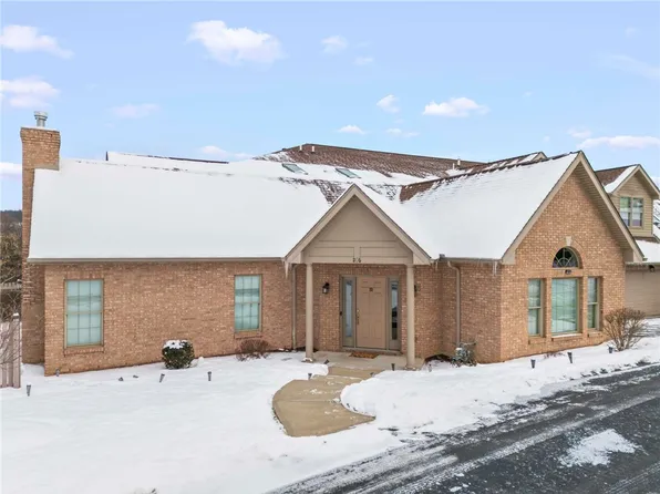 206 Village Green Dr, McMurray, PA 15317