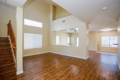 512 E Rainbow Dr Photo 1