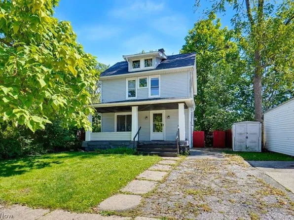 59 Elm St, Bedford, OH 44146