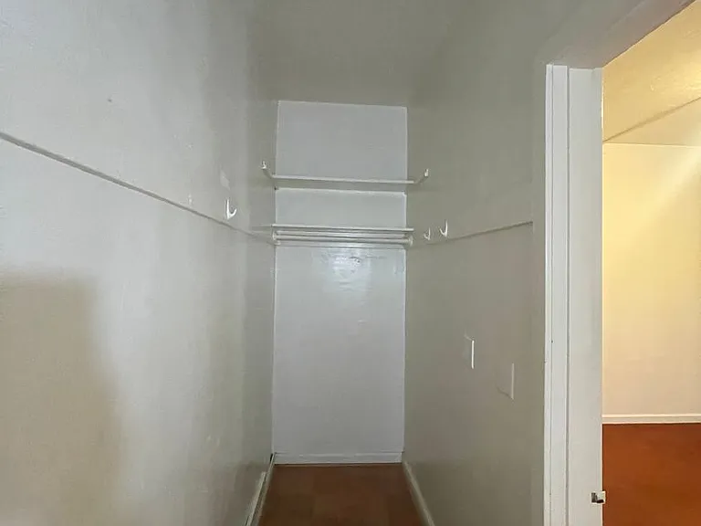 2514 Piedmont Ave — Photo 38