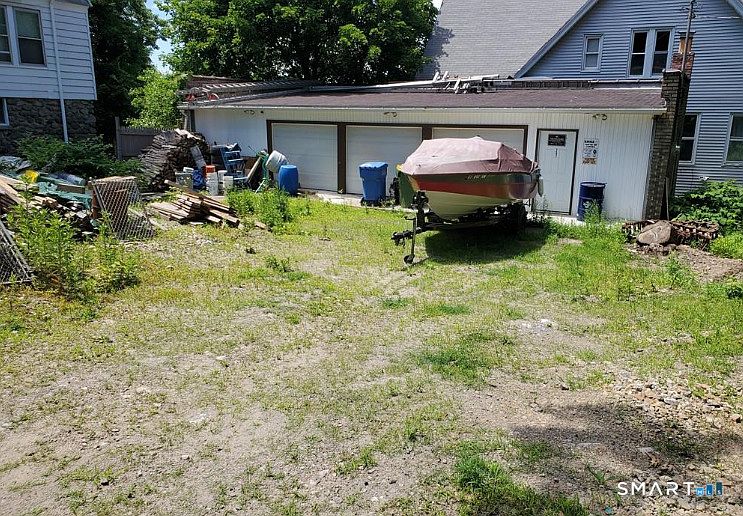 1st image of 267 Lincoln Street