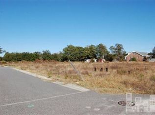 500 Spencer Farlow Dr, Carolina Beach, NC 28428