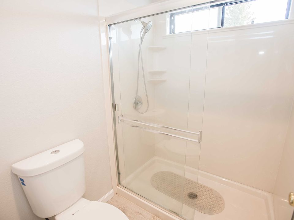 1st image of 7276 Riverwind Way