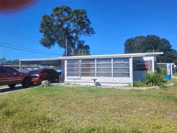 1745 Shady Cove Dr, Holiday, FL 34691