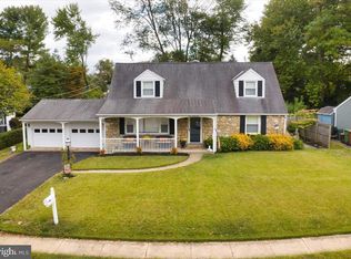 322 Garden Rd, Oreland, PA 19075