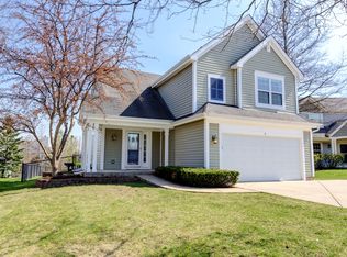 3 Coventry Ct, South Elgin, IL 60177