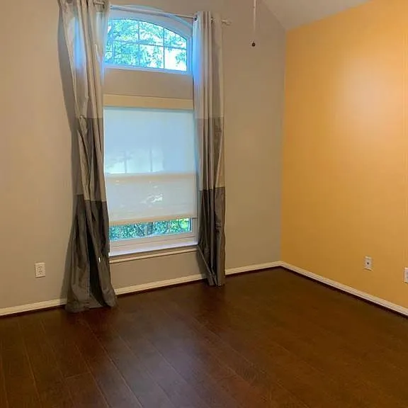 12814 Carriage Glen Dr — Photo 9