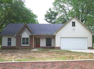 3410 Emmons Dr, Memphis, TN 38128