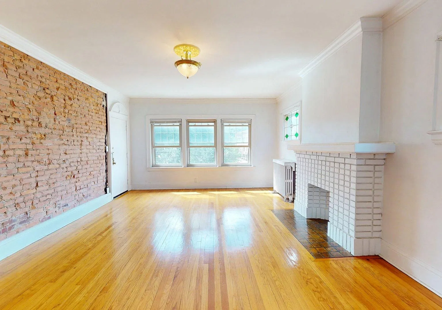 Fairmount — Photo 1