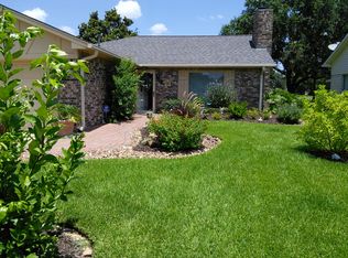 3007 S Peach Hollow Cir, Pearland, TX 77584