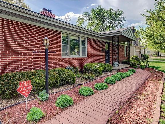 All Brick Ranch - ready for you to call it home!