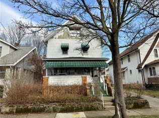 1371 Curtis St, Akron, OH