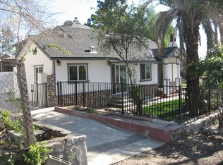 2725 Sanborn Ave, La Crescenta, CA 91214