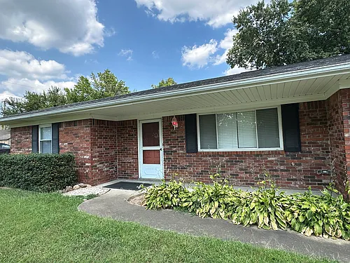 1405 SE Sunrise St #1405 Photo 1