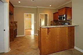 2nd image of 92 Glen Arbor Ln