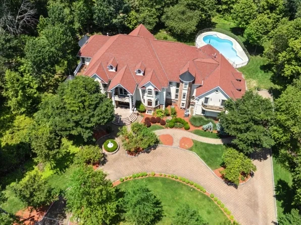 115 SKYLINE DRIVE, Watchung Boro, NJ 07069