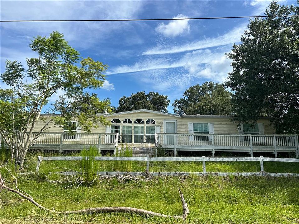 1st image of 5981 Galambos St