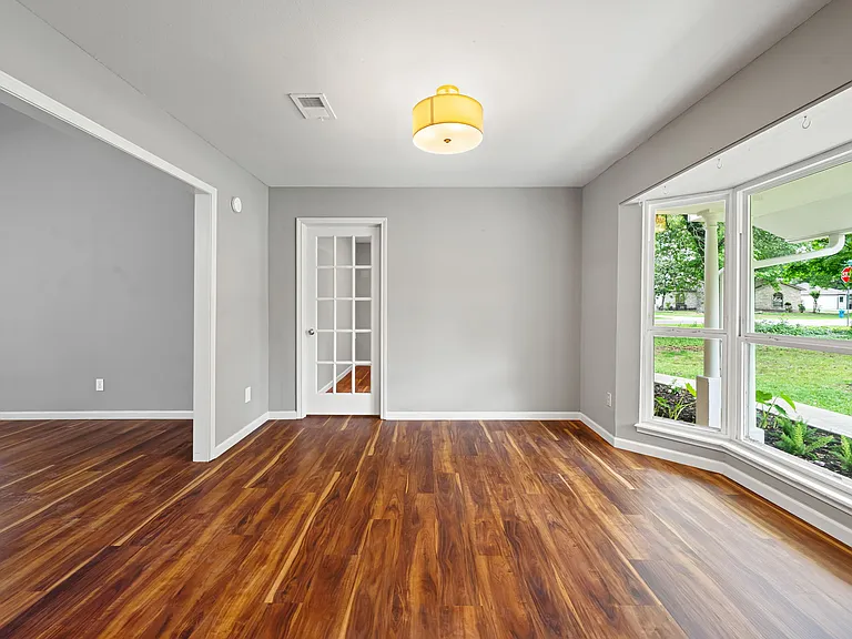 25802 Maplewood Dr — Photo 7