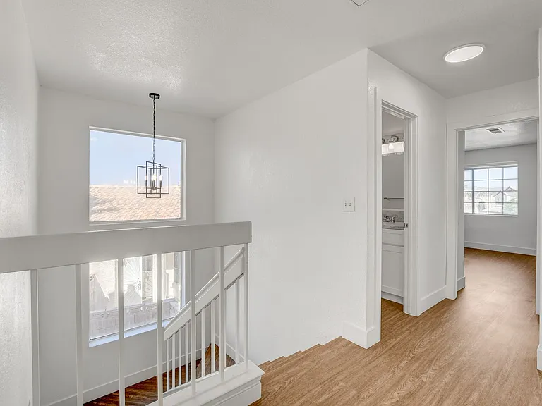 8005 Vision St — Photo 25