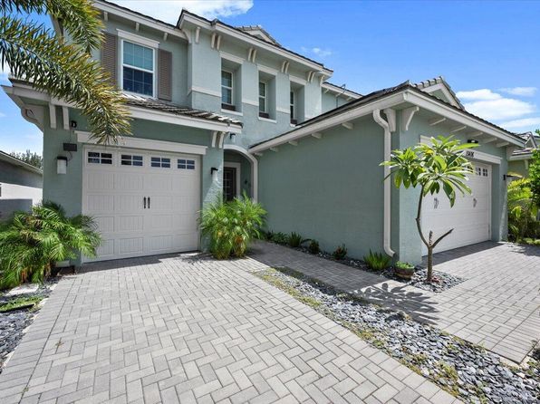 15406 Goldfinch Cir