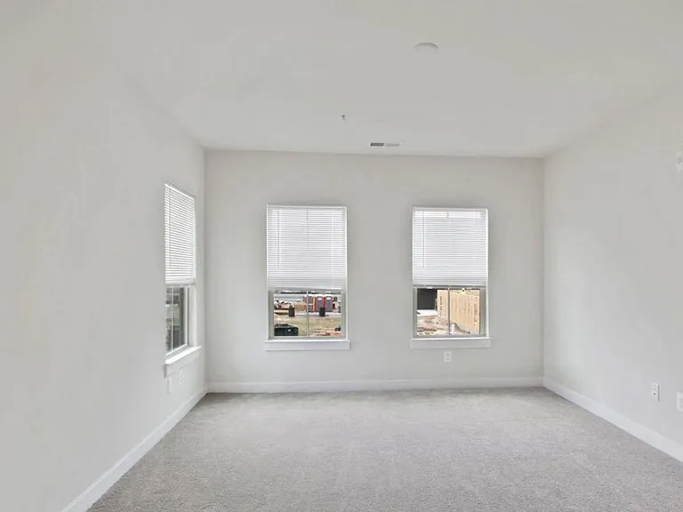 10010 Ruffian Way #R — Photo 25