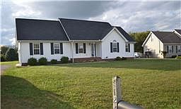 1st image of 124 Stockton Dr