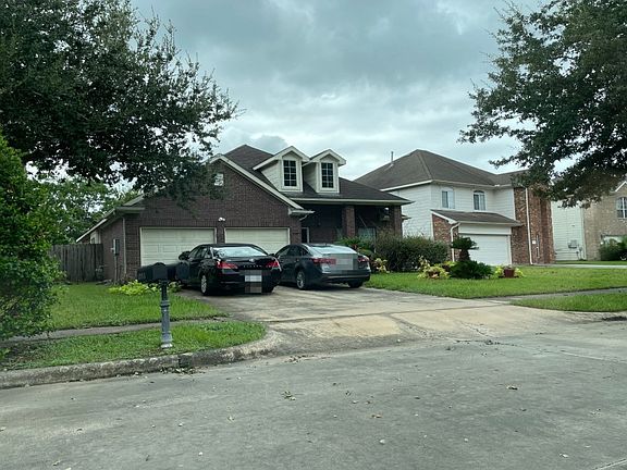 3rd image of 10010 Lizette Ct