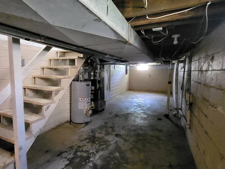 224 N Tacoma Ave #B — Photo 9