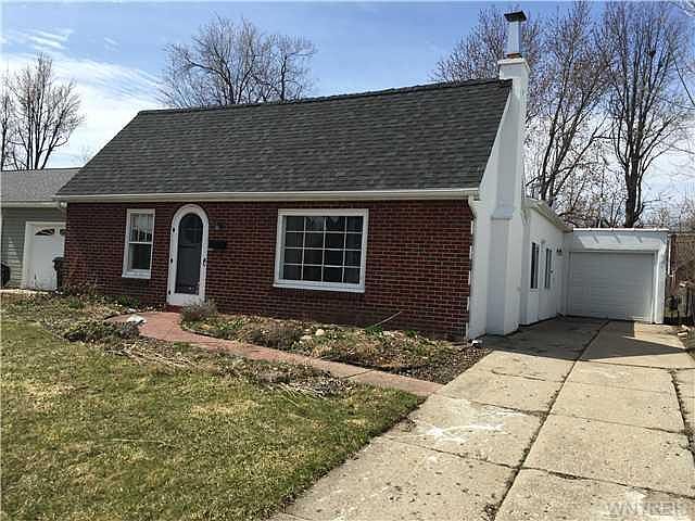 1st image of 116 Claremont Ave