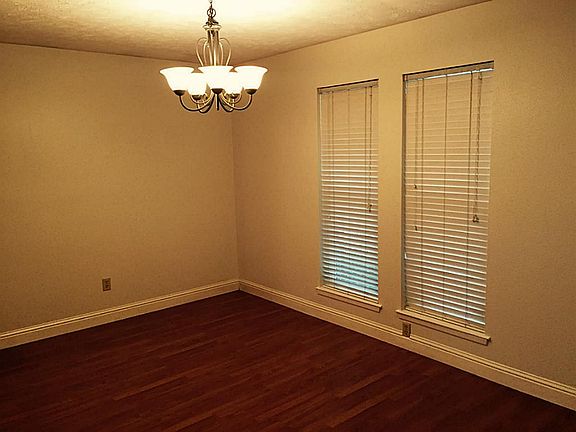 5th image of 3802 Haven Pines Dr