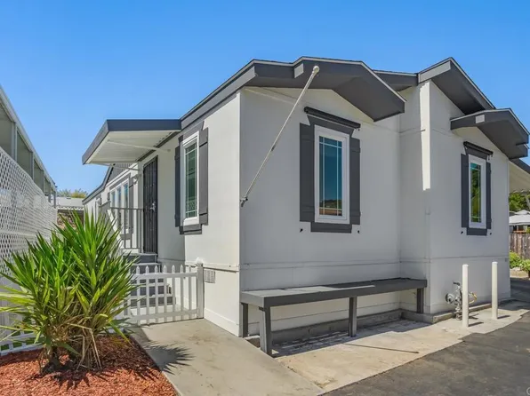 3909 Reche Rd Spc 65, Fallbrook, CA 92028