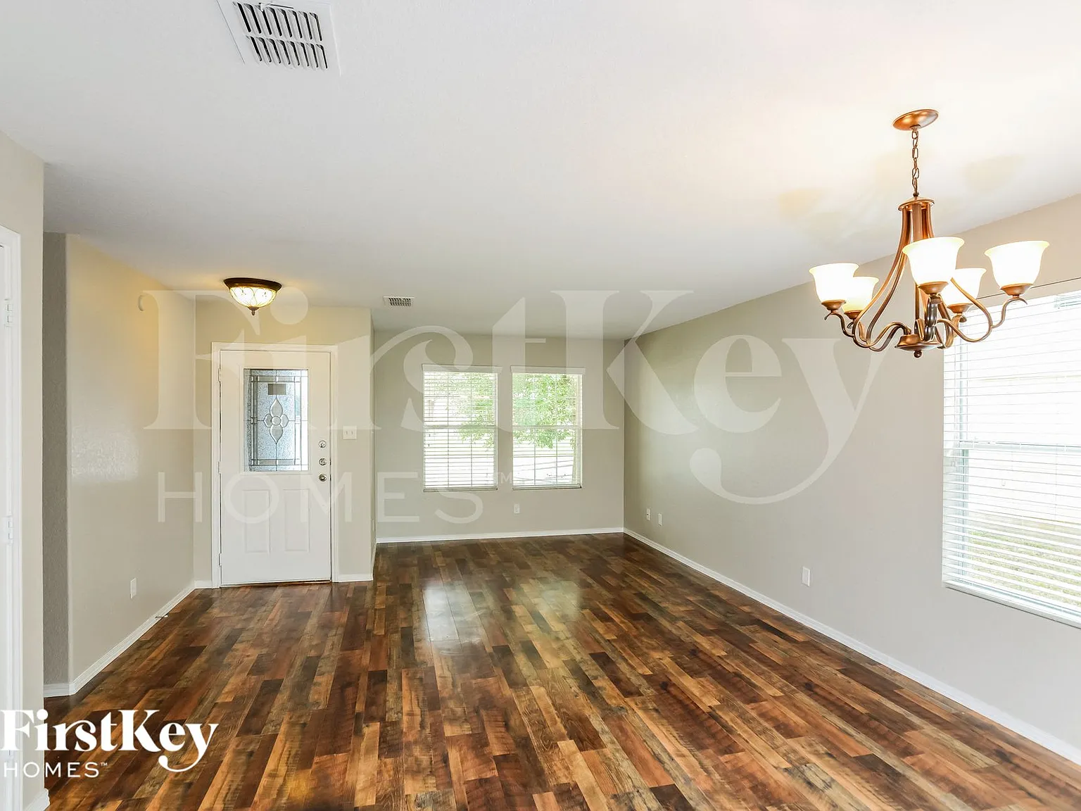 4 bed, 3.0 bath, 2722 sqft, $2,065 — Photo 3