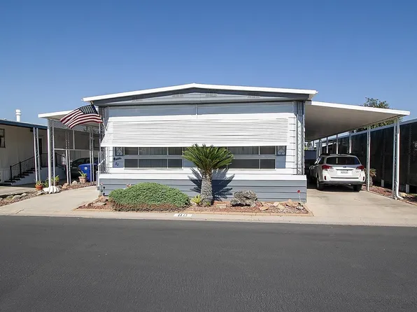 1001 Sylmar Ave Spc 80, Clovis, CA 93612