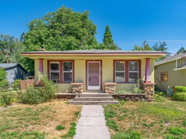 214 Old Mc Cloud Rd, Mount Shasta, CA 96067