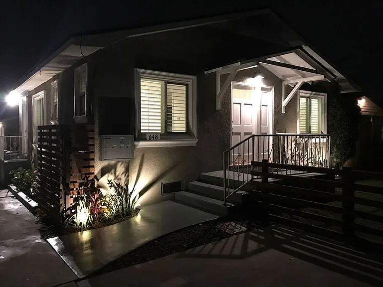 648 W Howard St — Photo 4