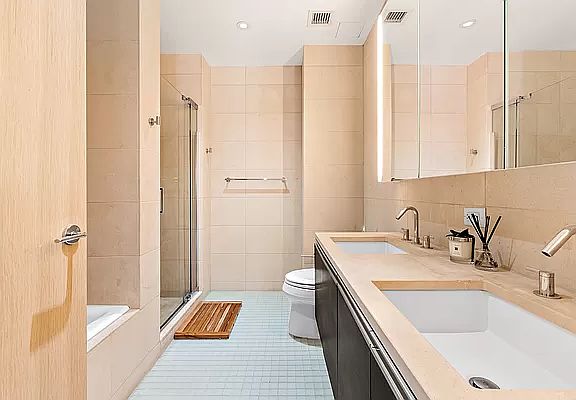 5th image of 110 3rd Ave APT 8A