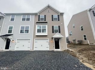 8185 Lenker Dr #2505, Harrisburg, PA 17112