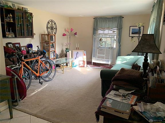 2nd image of 5500 Knollcrest Ct