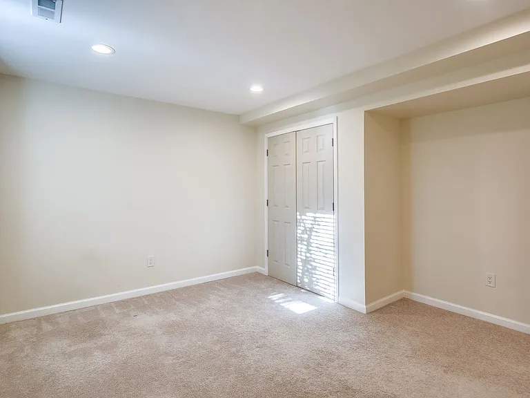 1304 Longbow Rd — Photo 18
