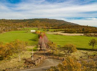 3710 Reese Creek Rd, Eagle Point, OR 97524