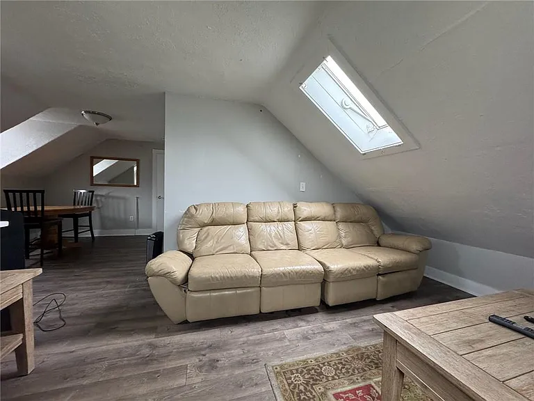 9 Ann St #2 — Photo 9