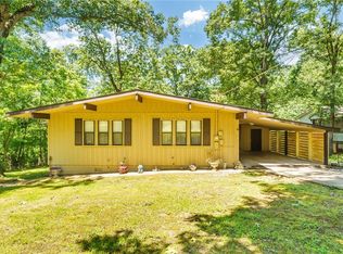 4 Orr Ln, Bella Vista, AR 72715